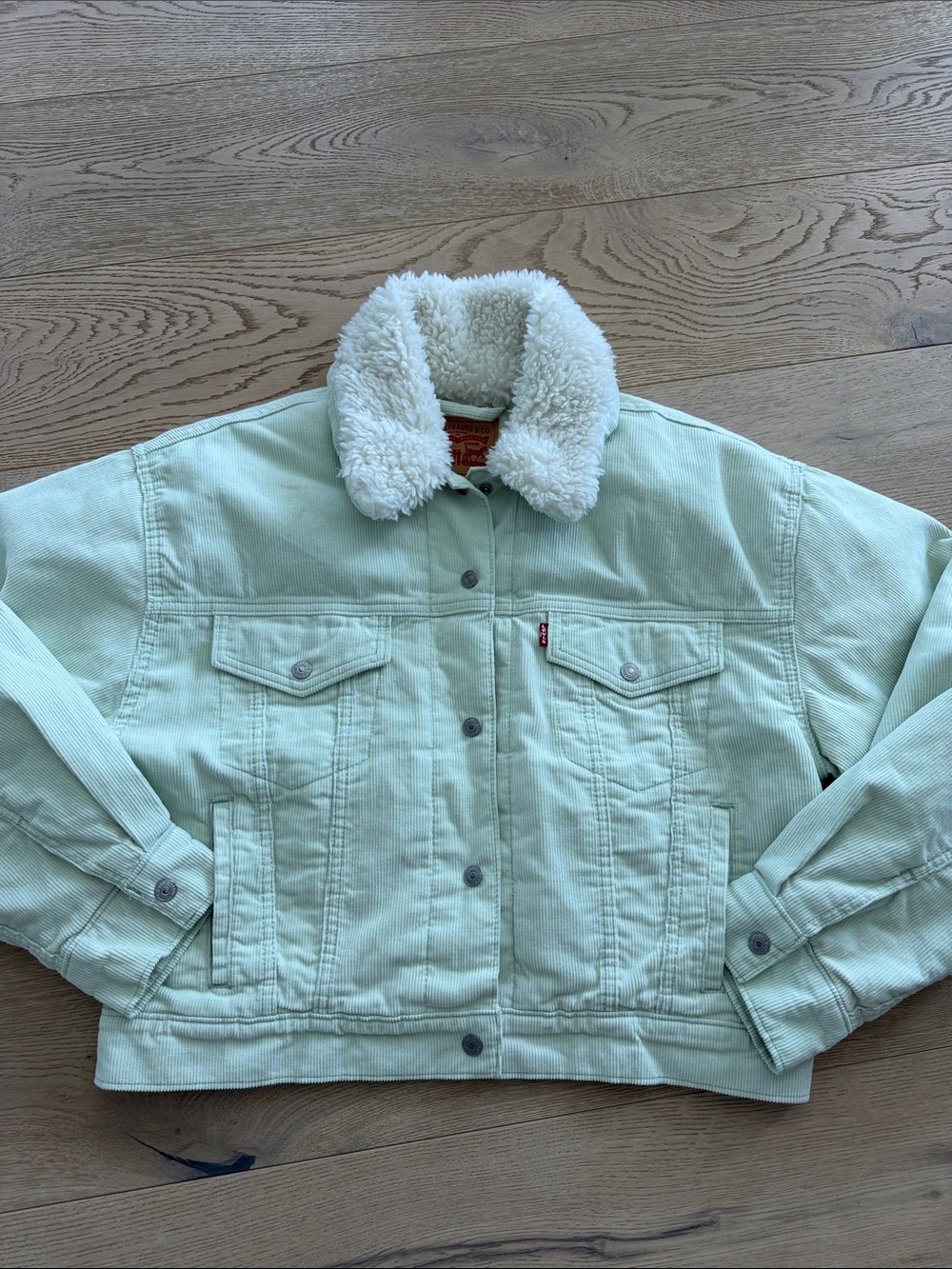 Levi’s Cord Sherpa Fleece Baby Cropped Trucker Jacket Meadow Mist Womens Medium - Picture 6 of 8